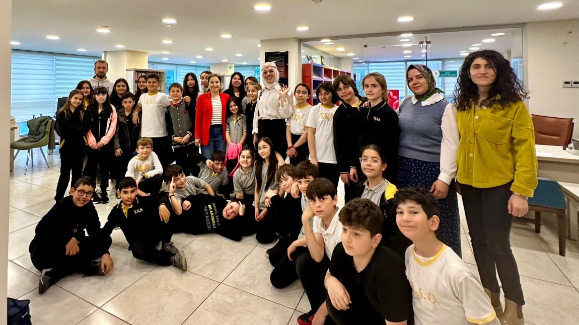 İKSO YARATICI DRAMA ATÖLYESİNDE 